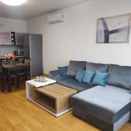 Klaipedos 99 Apartamentai Panevėžys Esterno foto